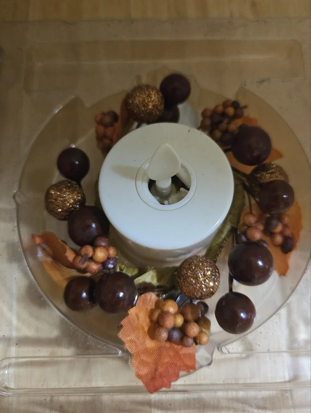 Luminara Fall Berry Flameless Candle Ornament with Timer and Remote, New In Box.